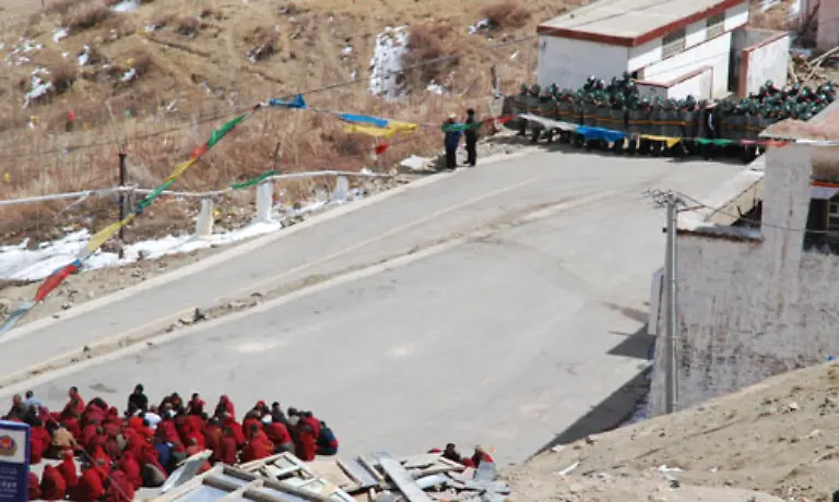 Tibet-das-Dach-der-Welt-steht-wieder-im-Zentrum-der-Weltoeffentlichkeit