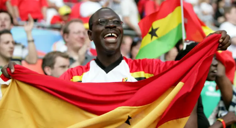 17-Juni-2006-Ghana-feiert-durch-das-2-0-gegen-Tschechien-den-ersten-Sieg-einer-afrikanischen-Mannschaft-bei-dieser-WM