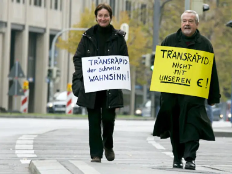 Aus-vereinzelten-Protesten-besorgter-Anwohner