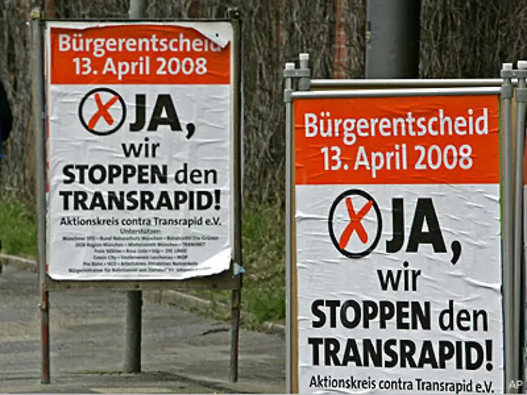 dem-bayerischen-Verfassungsgerichtshof-zur-Pruefung-vor