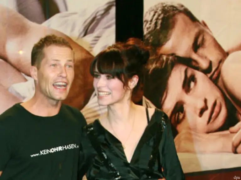 Damit-ist-Nora-Tschirner-im-Mainstream-angekommen-Begonnen-hat-die-schlagfertige-Berlinerin-ihre-Karriere-bereits-zu-Schulzeiten