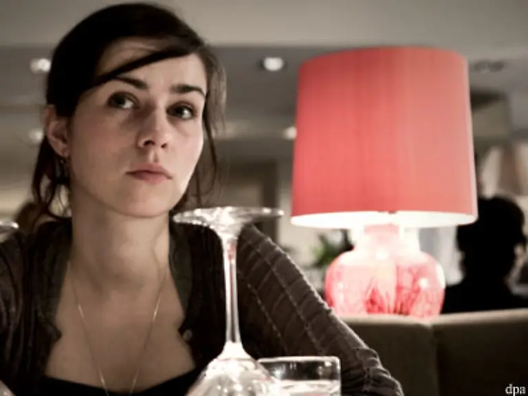 Auch-die-Pausen-zwischen-ihren-zahlreichen-Projekten-weiss-Tschirner-sinnvoll-zu-nutzen-Seit-2006-studiert-sie-Islamwissenschaften-und-lernt-Arabisch