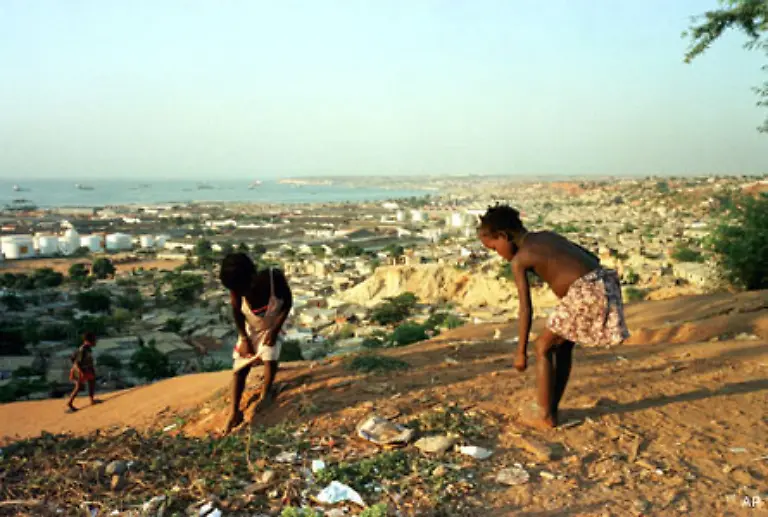 Besonders-Kinder-kommen-haeufig-ums-Leben-wenn-sie-beim-Spielen-auf-eine-der-Minen-treten