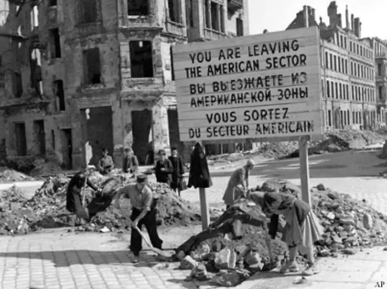 Der-Marshallplan-trug-damit-zur-Zementierung-der-Teilung-Europas-und-der-Welt-bei-Die-Absicht-der-Strategen-in-Washington-Nur-ein-wirtschaftlich-starkes-Europa-koenne-auch-ein-Bollwerk-gegen-den-Kommunismus-sein