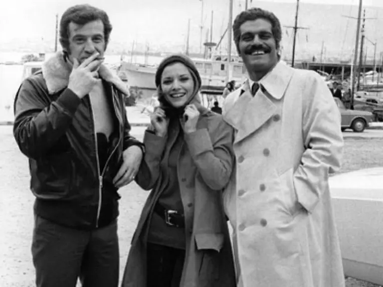 Frankreichs-grosse-Regisseure-wie-Franois-Truffaut-Louis-Malle-und-Claude-Sautet-rissen-sich-um-den-jugendlichen-unerschrockenen-Typ-in-engen-Jeans-und-knapper-Jacke