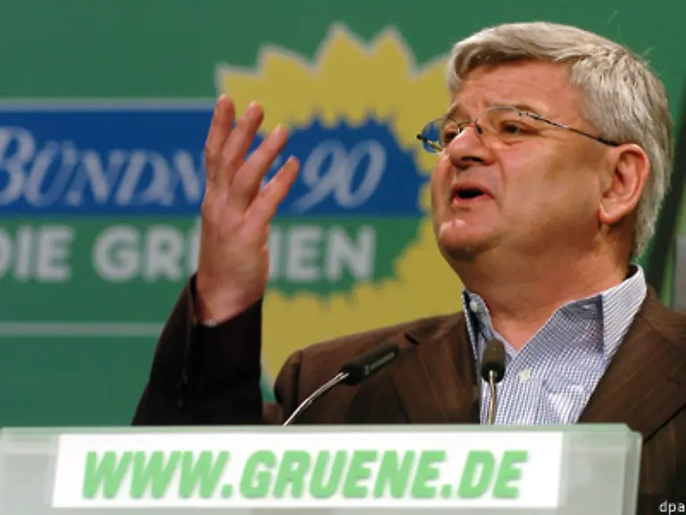 und-gilt-dennoch-nur-als-durchschnittlich-eitel-Allerdings-stand-Fischer-im-Ruf-insbesondere-im-Umgang-mit-Wollpulli-tragenden-Parteifreunden-zur-Arroganz-zu-neigen