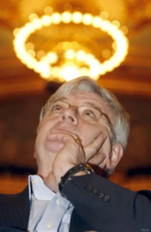 Doch-der-einstige-politische-Grossmeister-erst-in-der-Opposition-dann-der-Regierung-sieht-dem-Spiel-der-Macht-inzwischen-nur-noch-aus-der-Ferne-zu