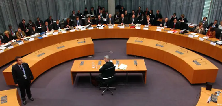 Fischer-haelt-durch-Er-kann-die-Vorwuerfe-zwar-nur-bedingt-entkraeften