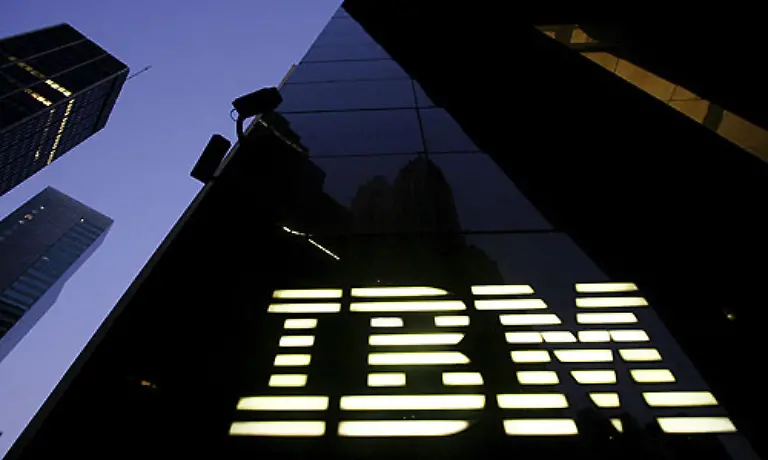 Platz-6-IBM-Big-Blue-hat-viel-erlebt-seit-der-Gruendung-1896-Damit-ist-IBM-auch-das-aelteste-IT-Unternehmen-der-Welt-Mittlerweile-auch-wieder-unter-den-Groessten-was-Hardware-angeht-Markenwert-55-3-Mrd-Dollar-Veraenderung-65