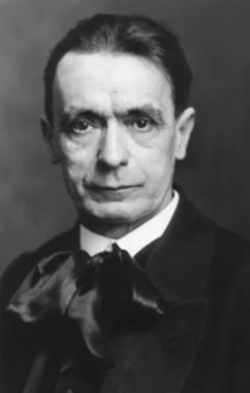 Dies-ist-vor-allem-Folge-der-Sympathie-der-Familie-fuer-die-anthroposophische-Lehre-von-Rudolf-Steiner-im-Bild-Mitunter-kommt-es-deswegen-auch-zum-direkten-Konflikt-mit-dem-Nazi-Regime-1941-beschlagnahmt-die-Gestapo-Buecher-bei-den-Schilys