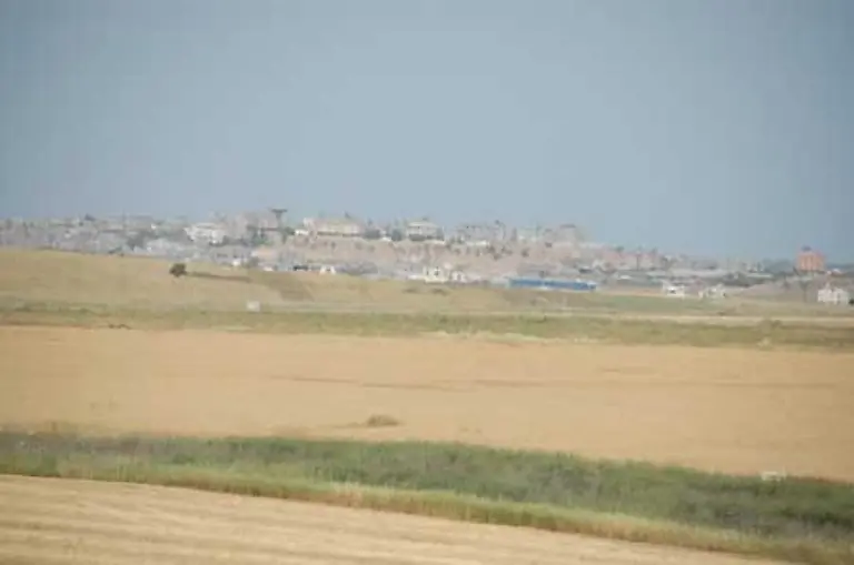 Denn-der-Gazastreifen-liegt-hier-schon-in-Schussweite-von-Scharfschuetzen