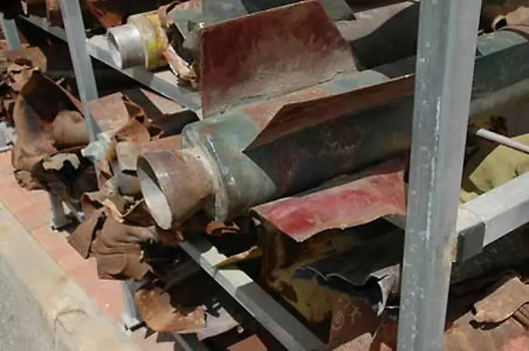 Jede-Organisation-bemalt-ihre-Raketen-mit-ihren-Farben