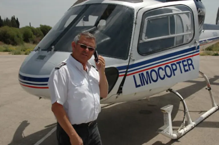 Besonderen-Dank-unserem-Piloten-der-erst-nach-der-Landung-sagte-Ich-wundere-mich-jedes-Mal-von-Neuem-dass-so-eine-eigentuemliche-Maschine-ueberhaupt-fliegen-kann