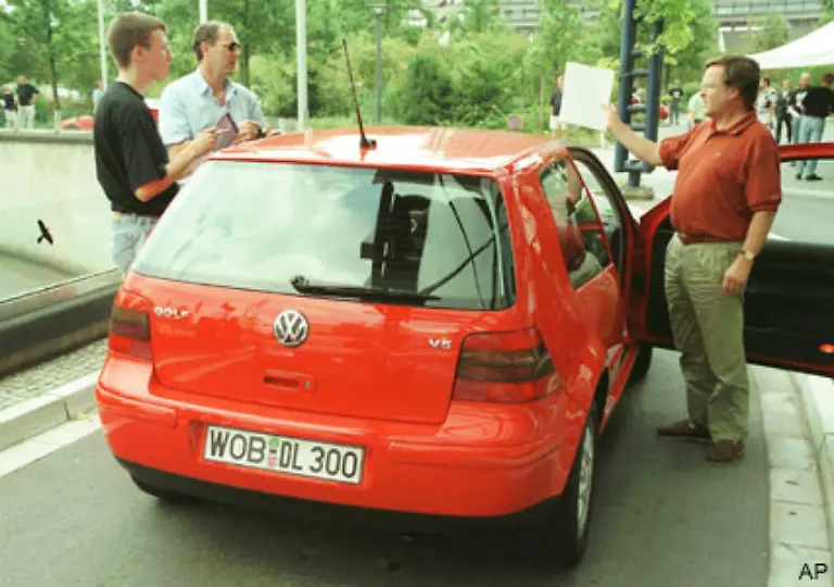 Die-Maenner-hatten-ihren-VW