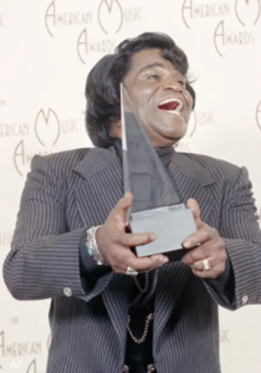 ist-James-Brown-fuer-den-R-B