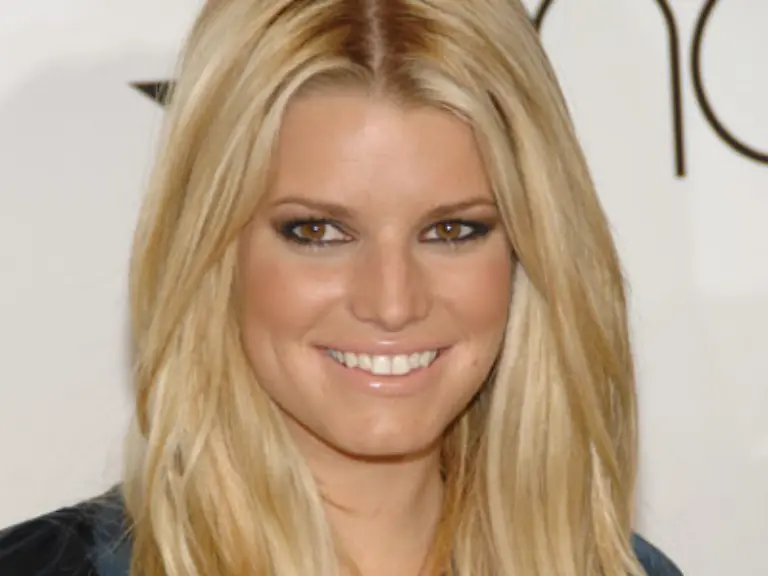 Jessica-Simpson-35