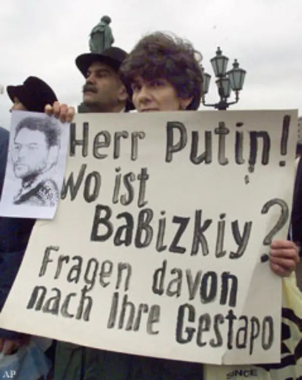 ebensowenig-wie-Kritik-an-seiner-Tschetschenienpolitik