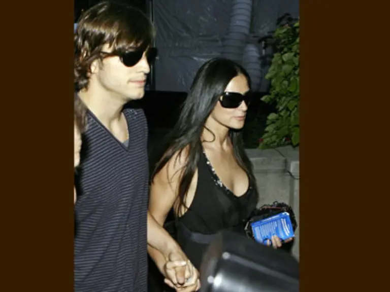 Und-die-Tatsache-dass-Demi-Moore-immerhin-Ashon-Kutchers-Angebetete