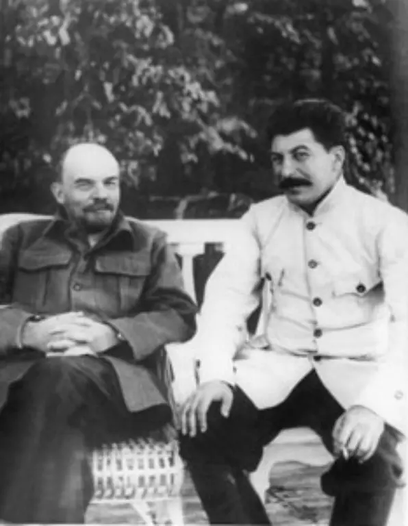 von-Lenin-l-und-Stalin