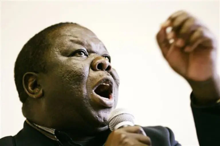 MDC-Kandidat-Tsvangirai-kaempft-auch-nach-den-gewonnen-geglaubten-Wahlen-weiter-fuer-seinen-Sieg