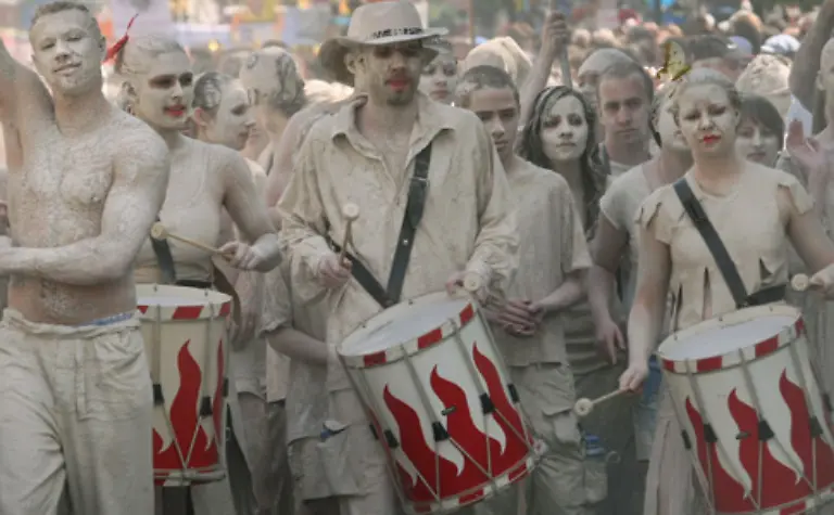 Berlin-kocht-flambierte-Rhythmen-aus-Berlins-Trommelkueche-lautete-hingegen-das-Motto-der-Drum-Kitchen-Berlin