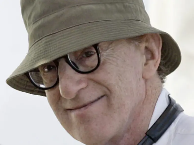 Nur-einer-hatte-mal-wieder-was-zu-noergeln-Woody-Allen