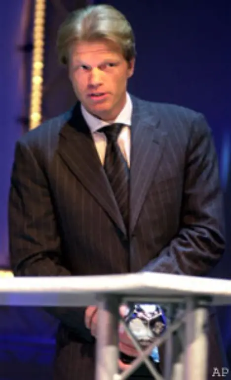 Weil-diese-Grundregel-des-erleichtert-Abschied-Nehmens-auch-fuer-Oliver-Kahn-gilt