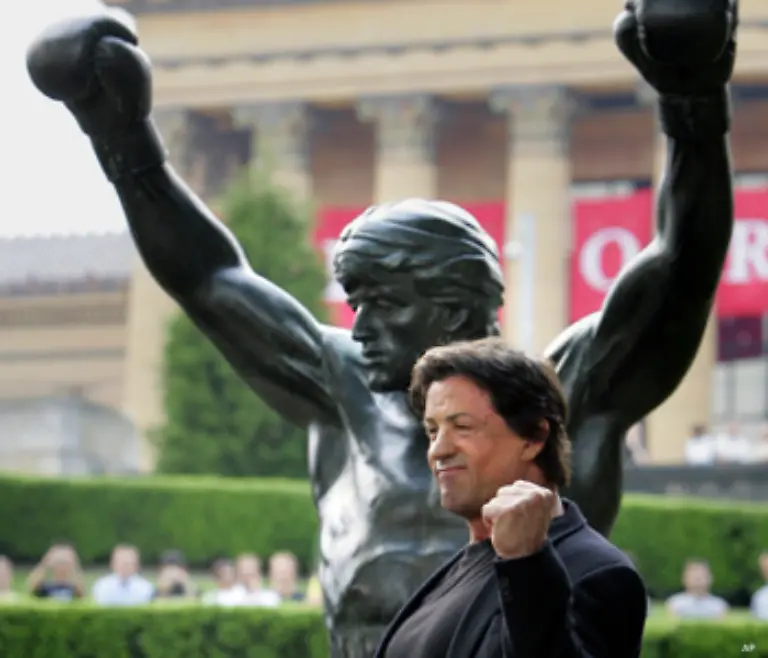 Im-zweiten-Stallone-Film-auf-Kahns-Liste-wird-die-Boxerfaust-gegen-die-Panzerfaust-getauscht