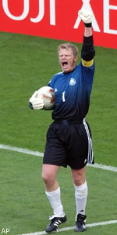 des-Kampfes-mit-dem-Ball-und-der-physischen-Kraft-ohne-Zweifel-die-Schule-des-Mannschaftsspiels-aber-ohne-eine-einzige-Spur-von-Begabung