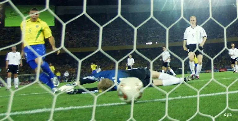 Voellers-maessig-begabten-Rumpelfussballern-mangelnden-Elan-nicht-vorwerfen