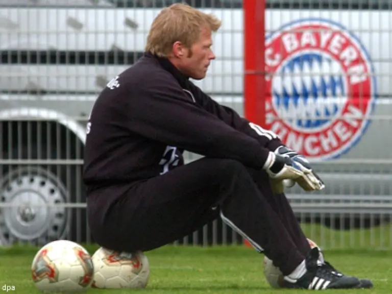 Er-versagte-in-wichtigen-Spielen-wurde-angreifbar-und-brachte-sich-dadurch-selbst-um-seinen-Stammplatz-in-Klinsmanns-WM-Kader