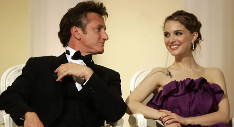und-wenn-Alexandra-Maria-Lalala-gerademal-nicht-laechelt-dann-eben-Natalie-Portman