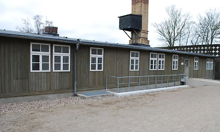 Die-beiden-Baracken-der-Krankenabteilung-sind-erhalten-und-wurden-restauriert-Das-Krankenrevier-war-ein-Ort-furchtbarer-Leiden-fuer-die-Haeftlinge
