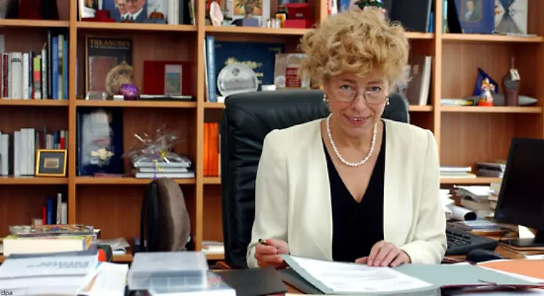 Gesine-Schwan-Politik-Professorin-und-Praesidentin-der-Europa-Universitaet-Viadrina-in-Frankfurt-Oder-offizielle-Kandidatin-der-SPD-fuer-das-Amt-des-Bundespraesidenten