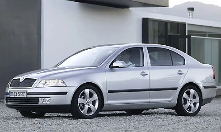 Skoda-Octavia-1-6-FSi-Ambiente-80-Punkte-und-vier-Sterne