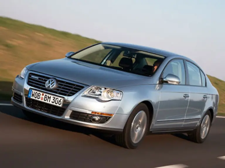 VW-Passat-BlueMotion-82-Punkte-und-vier-Sterne-Aufgrund-des-etwas-geringeren-Verbrauchs-einen-Platz-vor-seinem-Kombi-Bruder-und-der-umweltfreundlichste-Diesel-ueberhaupt