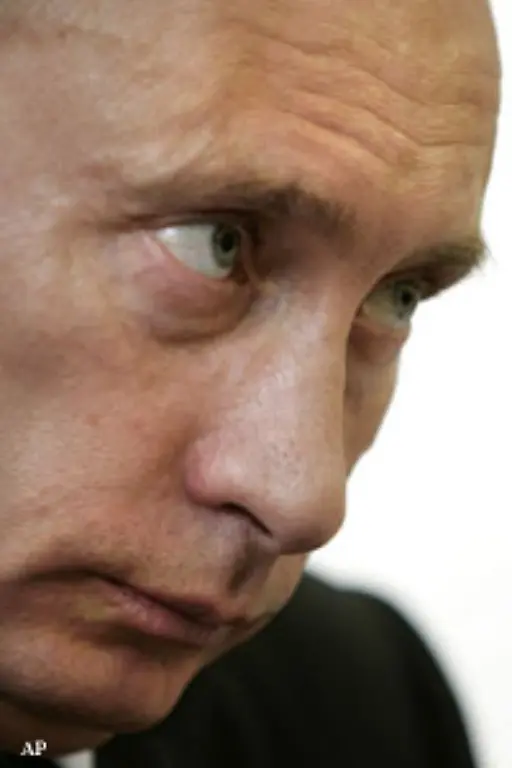 Das-gefaellt-Putin-ganz-und-gar-nicht-Er-geht-zum-Gegenangriff-ueber-und-attackiert-die-Oligarchen-Woher-haben-Sie-eigentlich-Ihr-Geld-fragt-er-bissig-in-die-Runde