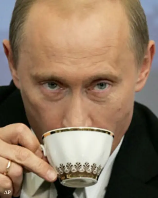 Jelzins-Nachfolger-Putin-trifft-mit-den-Oligarchen-eine-informelle-Absprache-Es-gibt-keine-Untersuchungen-zu-den-dubiosen-Verkaeufen-solange-sich-nicht-in-die-Politik-eingemischt-wird