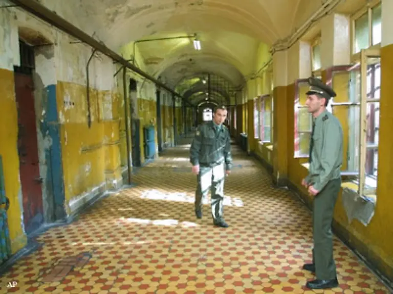 Der-ehemalige-Yukos-Sicherheitschef-Alexej-Pitschugin-wird-wegen-eines-Auftragsmordes-zu-20-Jahren-Haft-verurteilt