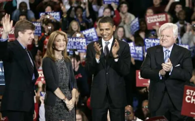 Auch-Ted-Kennedys-Sohn-der-Kongressabgeordnete-Patrick-Kennedy-und-die-Kennedy-Nichte-Maria-Shriver-unterstuetzen-Obama