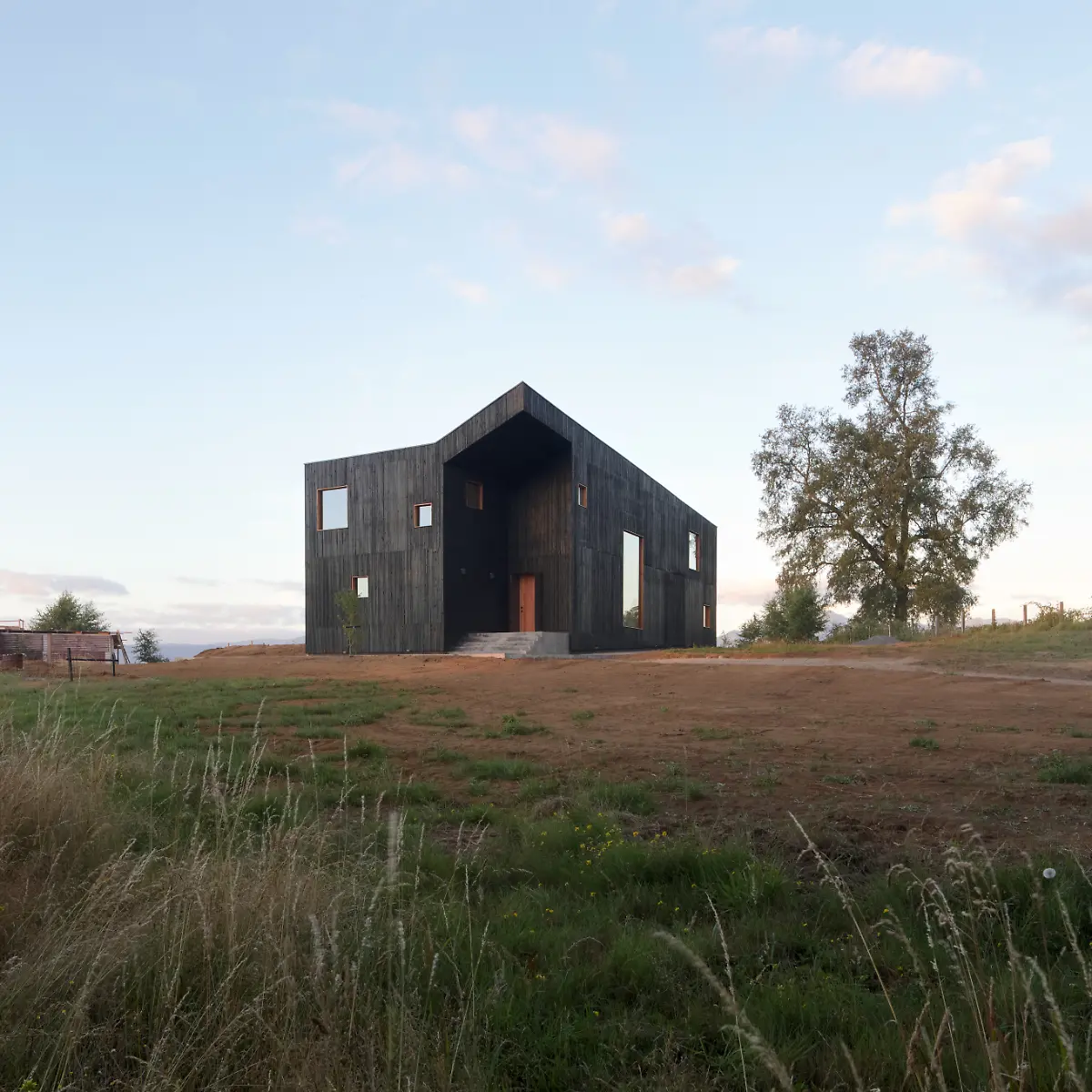 NICHT-VERWENDEN-p-124-PhotoFelipeFontecilla-OutoftheWoods-gestalten2020