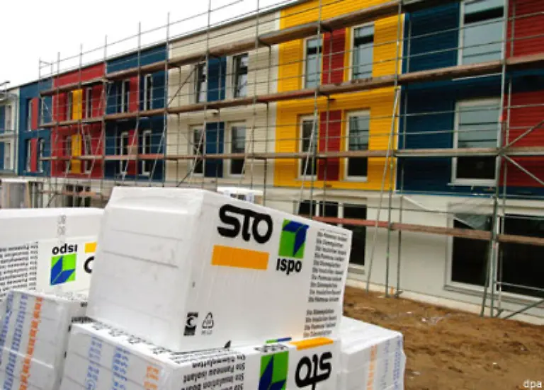 Polystyrol-findet-sich-in-jeder-Styropor-Verpackung-und-in-Daemmplatten