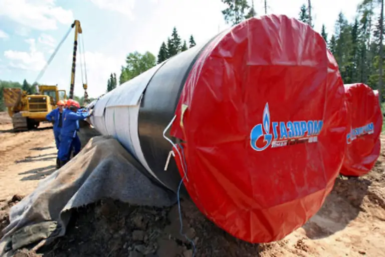 Die-Preisbindung-ist-eine-Vereinbarung-zwischen-den-grossen-deutschen-Gasimporteuren-wie-Eon-Ruhrgas-und-den-Lieferanten-wie-Gazprom-oder-die-norwegische-Statoil
