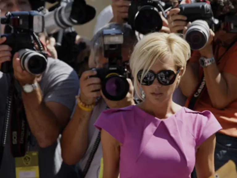 Vic-ihres-Zeichens-Posh-Spice-weiss-in-jeder-Situation-was-es-bedeutet-die-Frau-eines-Fussballers-zu-sein