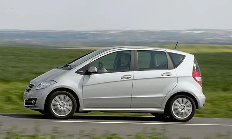 Modell-Mercedes-A-170-Leistung-116-PS-Verbrauch-6-6-l-100-km-Leergewicht-1210-kg-CO2-Emission-157-g-km-Zielwert-EU-126-g-km-Differenz-31