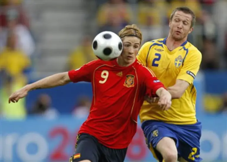 In-der-15-Minute-besorgte-der-Stuermerstar-vom-FC-Liverpool-die-Fuehrung-fuer-Spanien