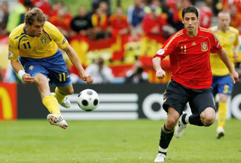 Doch-weil-Elmander-spektakulaer-vorbeischoss