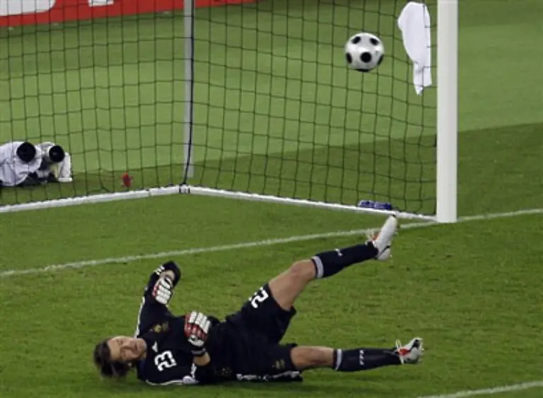 Keeper-Coupet-war-erneut-geschlagen