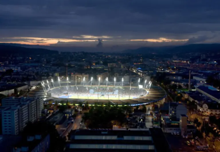 zum-zeitnahen-Verlassen-des-Stadions-zu-bewegen