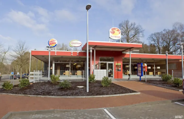 Sie-erstrahlt-im-neuen-Glanz-Fast-drei-Viertel-der-wiederholt-begutachteten-Raststaetten-konnte-sich-verbessern